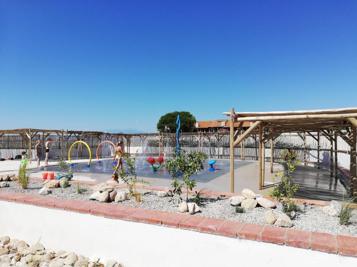 Appartement Tout Confort A Cap Coudalere Avec Vue Magnifique Sur Le Canigou Au Bord Du Lac - Check In Automatise - Parking Gratuit - Aire De Jeux D'Enfants - Le Barcarès المظهر الخارجي الصورة